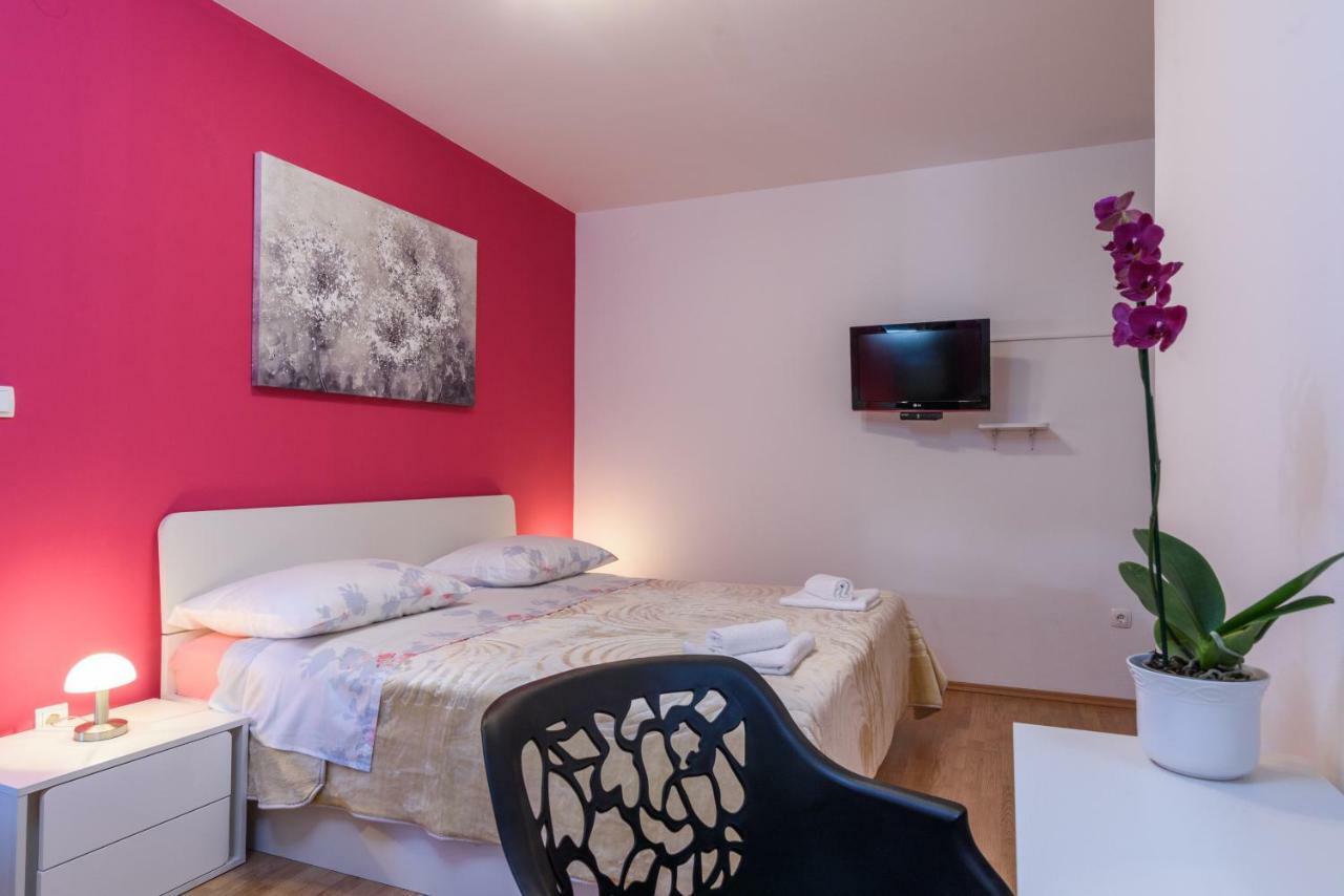 Accommodation Mamut Trogir Exterior photo